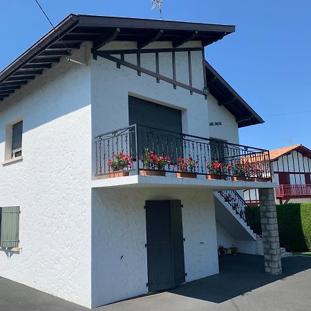 A Louer Appartement Dans Une Maison Arcangues Exterior photo